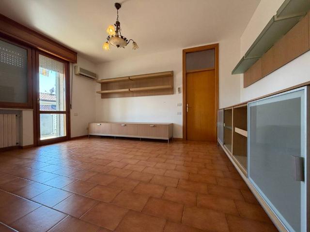 Appartamento in vendita a Riccione RN