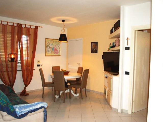 Appartamento in vendita a Riccione RN