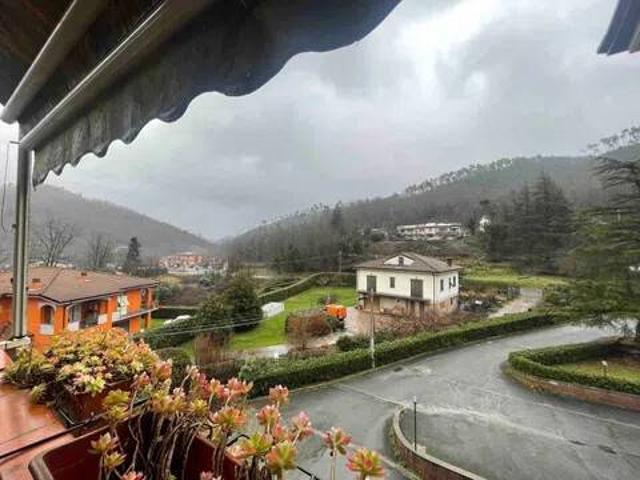 Appartamento in vendita a Riccò del Golfo di Spezia SP