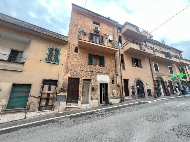 Appartamento in vendita a Riano RM