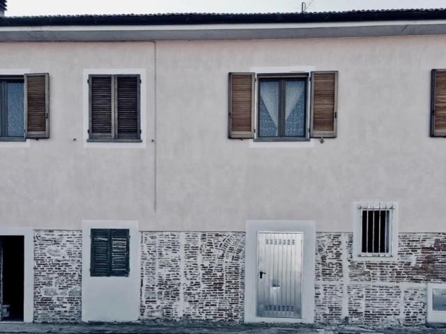 Appartamento in vendita a Riglione Oratoio Pisa in Da ristrutturare composto da 4vani