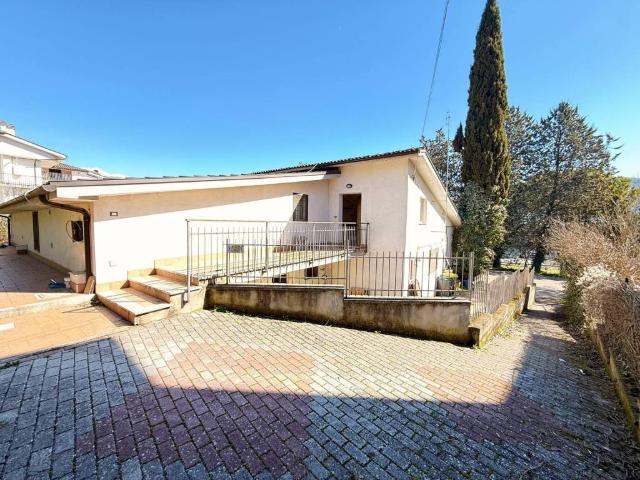 Appartamento in vendita a Rieti RI