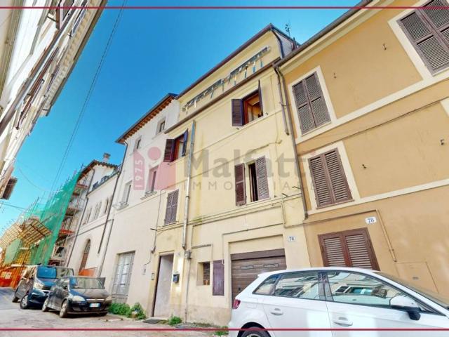 Appartamento in vendita a Rieti RI