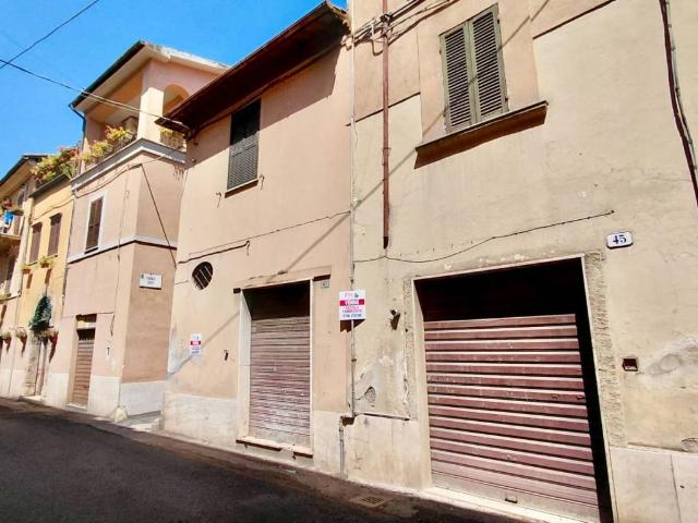 Appartamento in vendita a Rieti RI