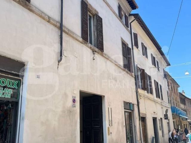 Appartamento in vendita a Rieti RI