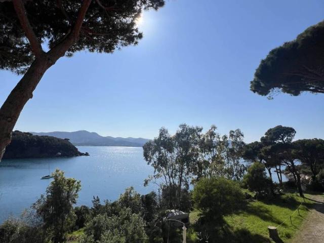 Villa in vendita a Rio LI