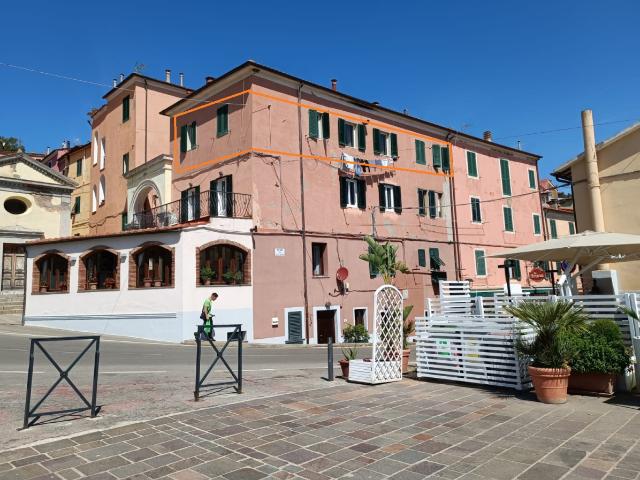 APPARTAMENTO in VENDITA a RIO RIO MARINA di 5 vani