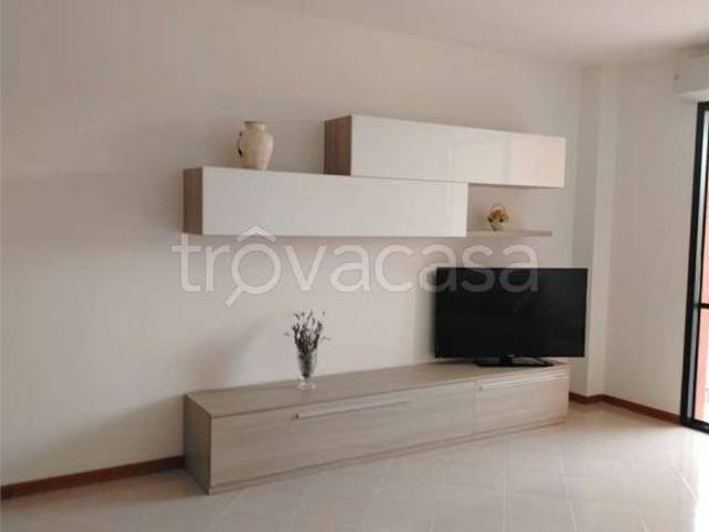 Appartamento in vendita a Rimini via Freud, Tripoli Stadio