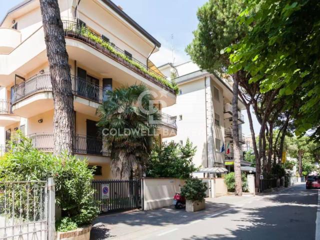 Appartamento in vendita a Rimini, Marina Centro