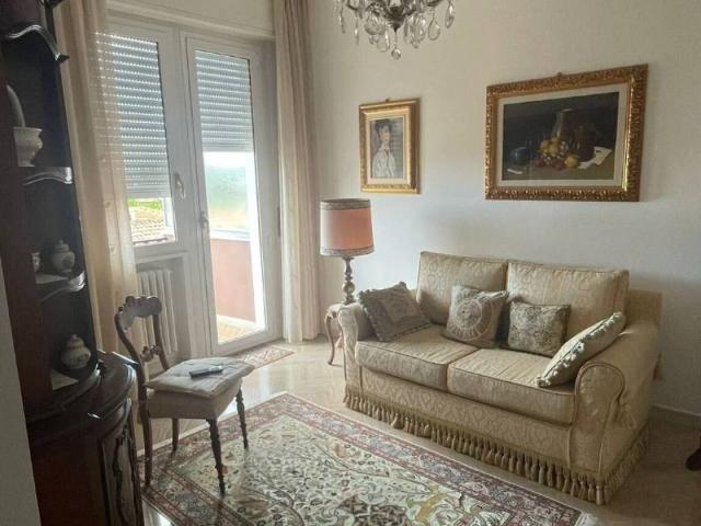 Appartamento in vendita a Rimini RN