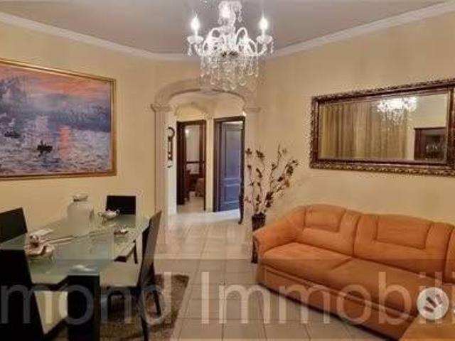 Appartamento in vendita a Riposto CT