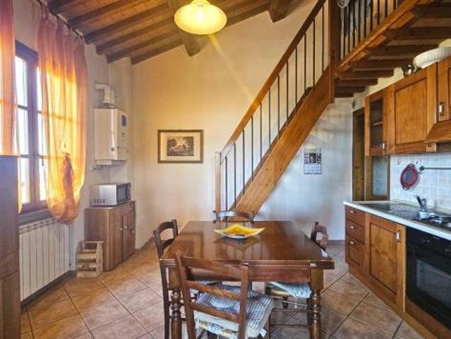 Appartamento in vendita a Riparbella 66 mq Rif: 1419459