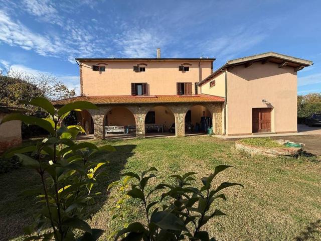 Appartamento in vendita a Riparbella PI