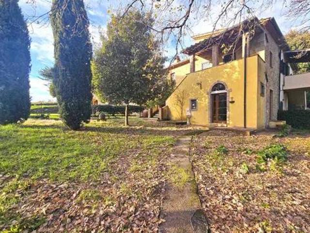 Appartamento in vendita a Riparbella PI
