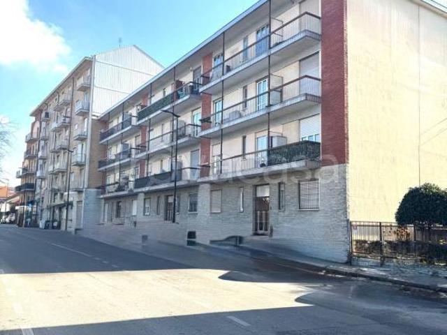 Appartamento in vendita a Rivoli via Sestriere, 8