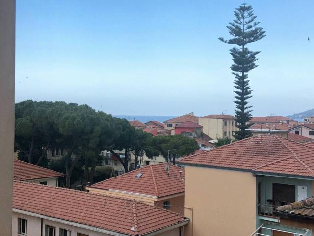 Appartamento in vendita a Riva Ligure IM