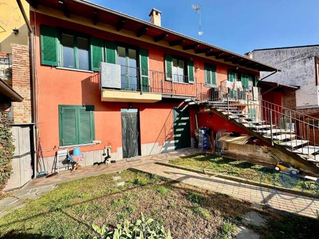 Appartamento in vendita a Riva Presso Chieri TO
