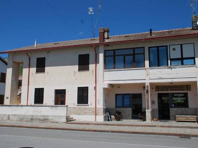 Appartamento in vendita a Rivisondoli AQ
