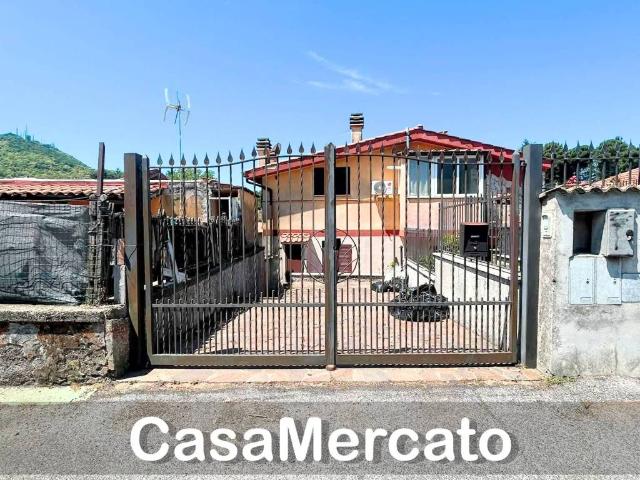 Appartamento in vendita a Rocca di Papa RM