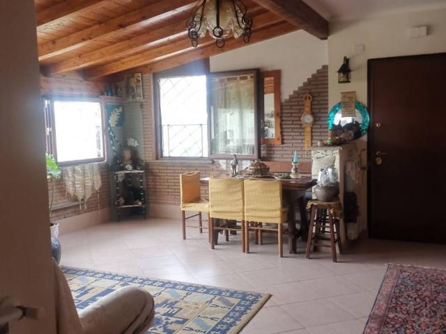 Appartamento in vendita a Rocca di Papa RM