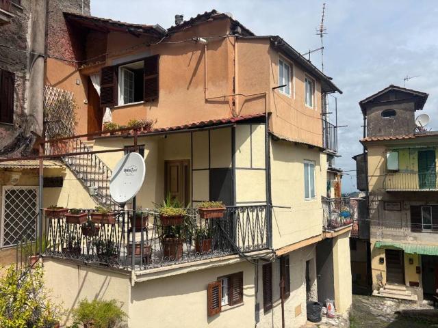 Appartamento in vendita a Rocca di Papa RM