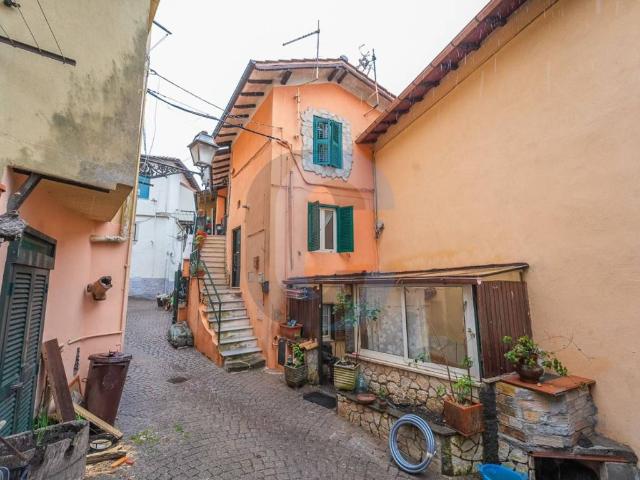 Appartamento in vendita a Rocca di Papa RM