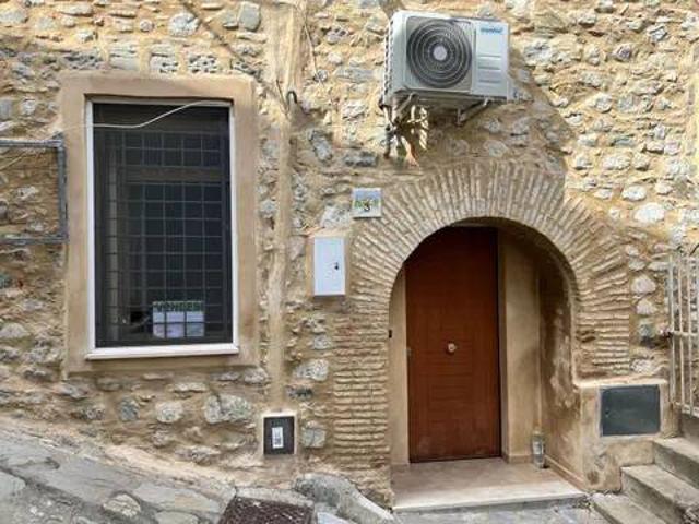 Appartamento in vendita a Rocca Imperiale CS