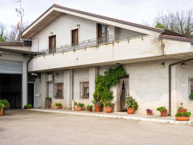 Appartamento in vendita a Roccagorga LT