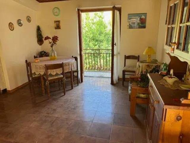 Appartamento in vendita a Roccamonfina CE