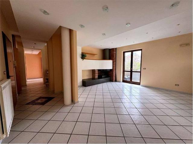 Appartamento in vendita a Roccapiemonte SA