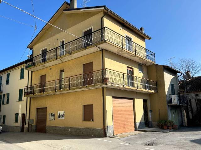 Appartamento in vendita a Roccavignale SV