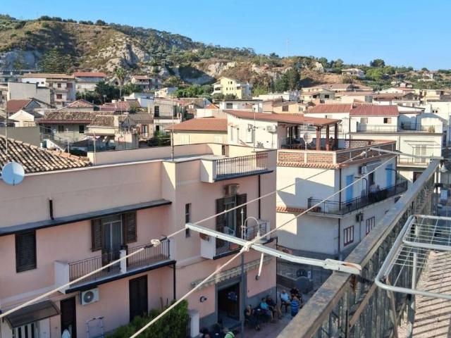 Appartamento in vendita a Roccella Ionica RC