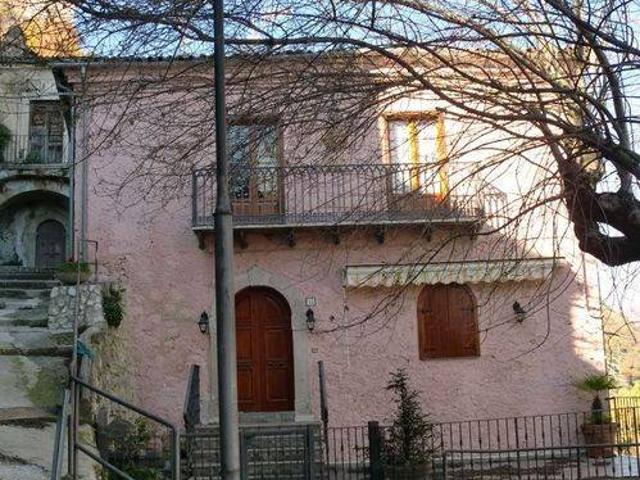 Appartamento in vendita a Rocchetta a Volturno IS