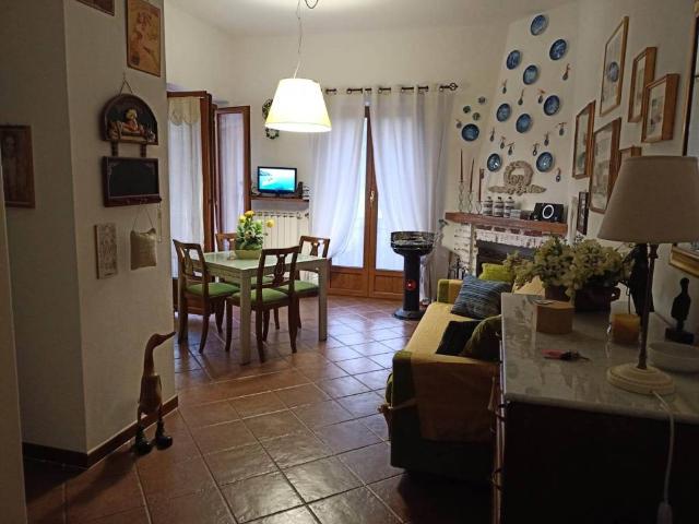 Appartamento in vendita a Rocchetta di Vara SP