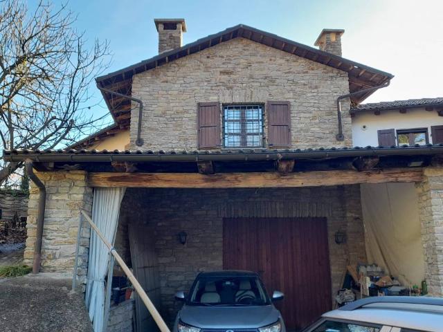 Appartamento in vendita a Roascio CN