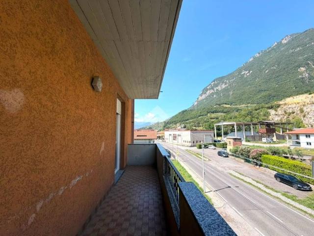 Appartamento in vendita a Rogno BG