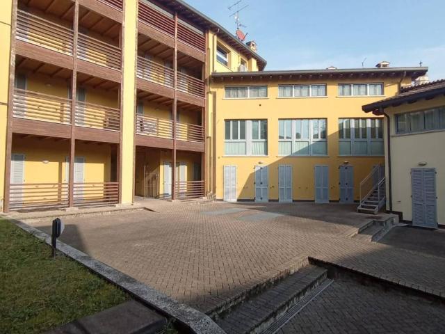 Appartamento in vendita a Rogeno LC