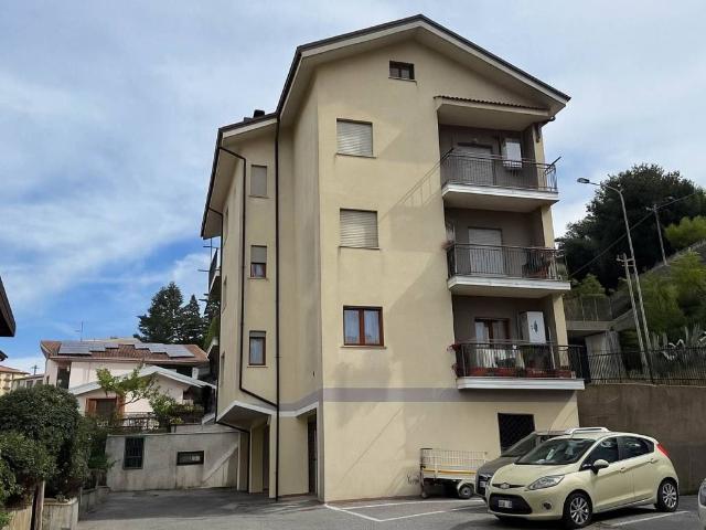 Appartamento in vendita a Rogliano CS