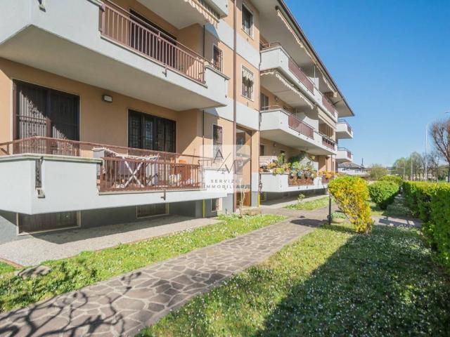 Appartamento in vendita a Rodano MI