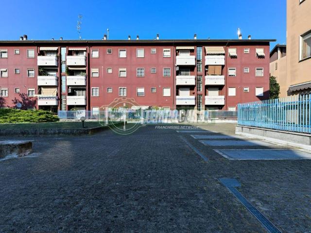 Appartamento in vendita a Rodano MI