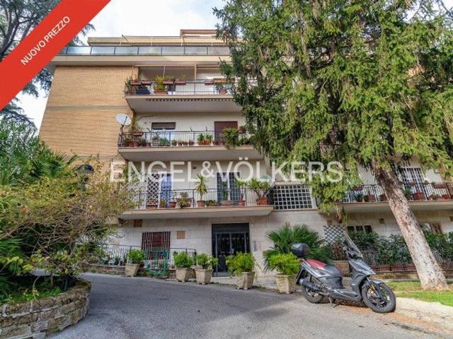 Appartamento in vendita a Roma