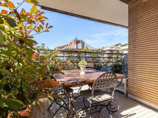 Appartamento in vendita a Roma, Cortina d'Ampezzo