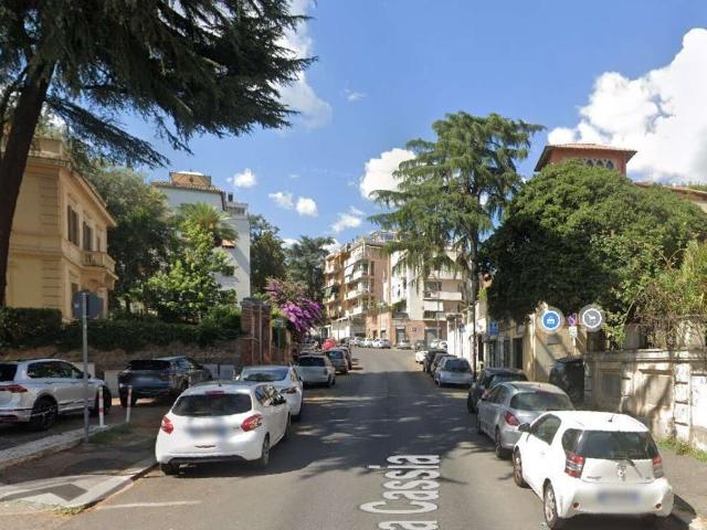 APPARTAMENTO in VENDITA a ROMA FLAMINIO / FLEMING / VIGNA CLARA / CAMILLUCCIA di 4 vani