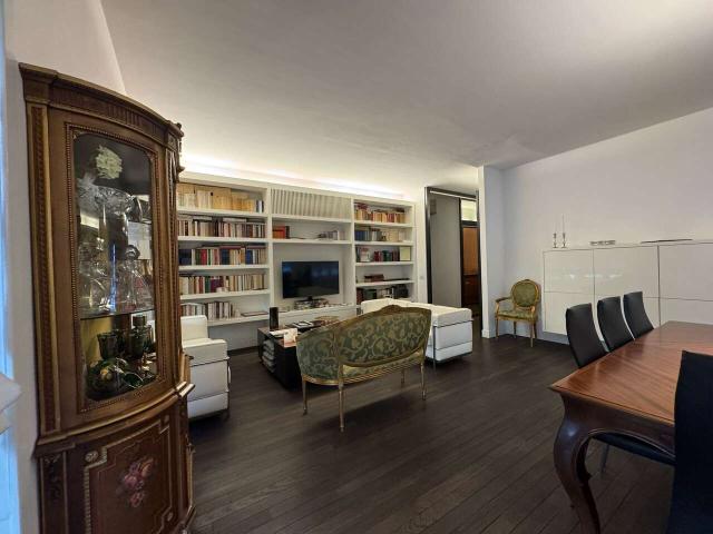 APPARTAMENTO in VENDITA a ROMA FLAMINIO / FLEMING / VIGNA CLARA / CAMILLUCCIA di 5 vani