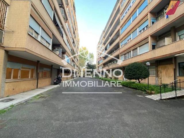 Appartamento in vendita a Roma, Marconi