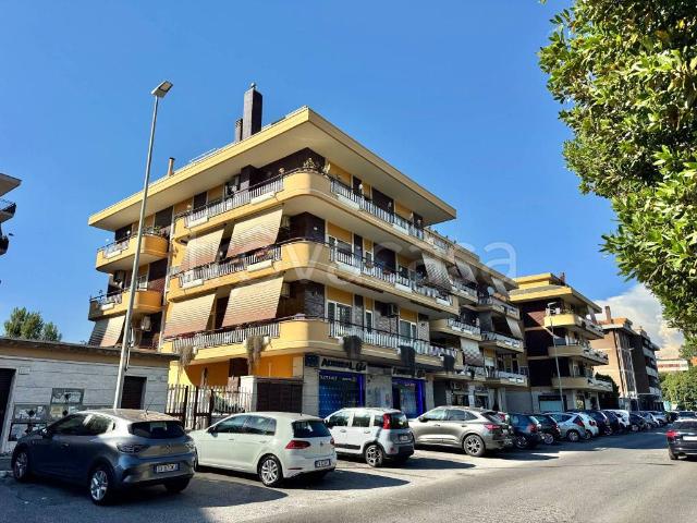 Appartamento in vendita a Roma, Mezzocammino