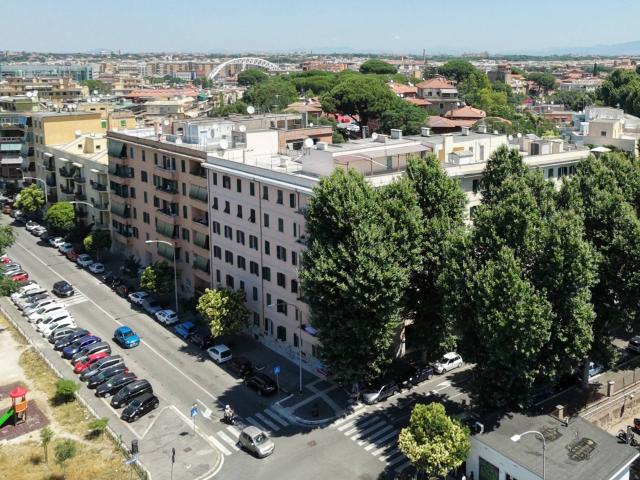 Appartamento in vendita a Roma, San Paolo