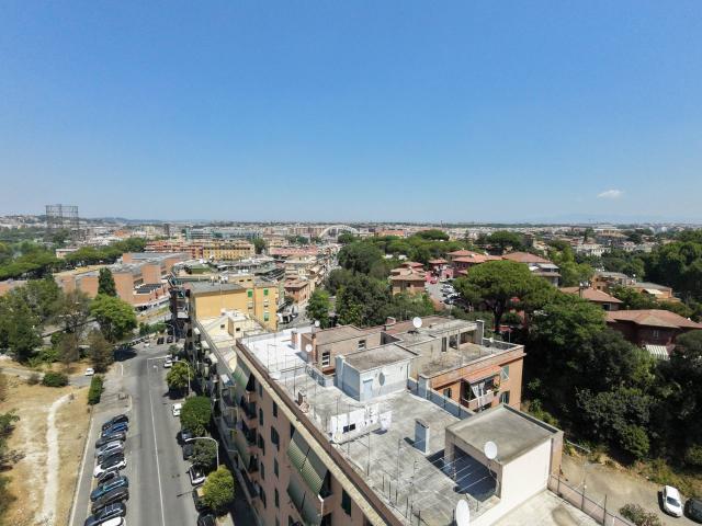 Appartamento in vendita a Roma, San Paolo