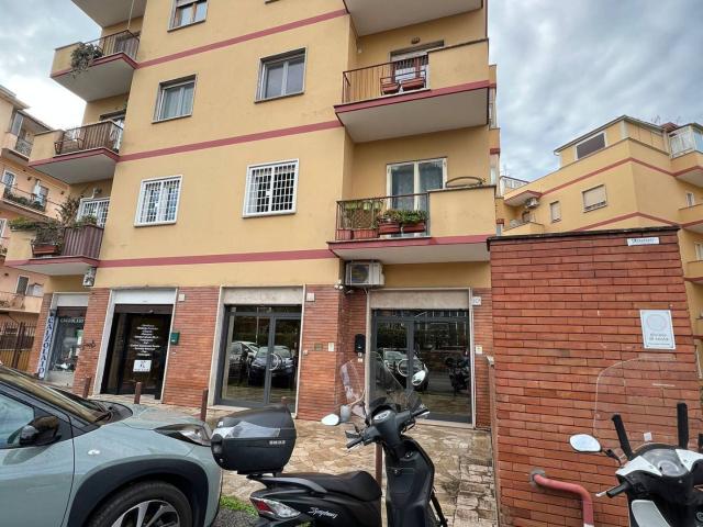 Appartamento in vendita a Roma, Pisana
