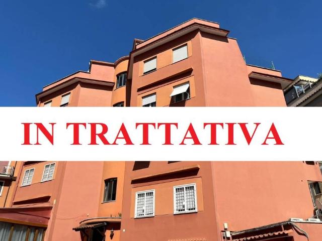 Appartamento in vendita a Roma RM